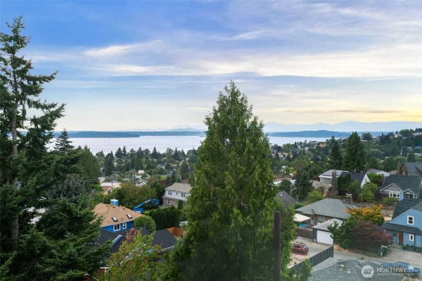 Property photo for 4847 California Avenue Sw #605, Seattle photo 40