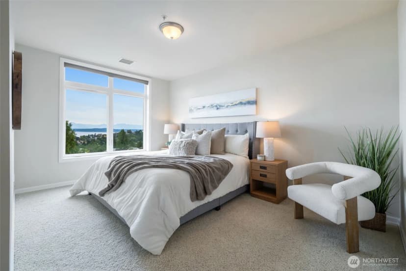 Property photo for 4847 California Avenue Sw #605, Seattle photo 19