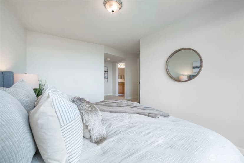 Property photo for 4847 California Avenue Sw #605, Seattle photo 22