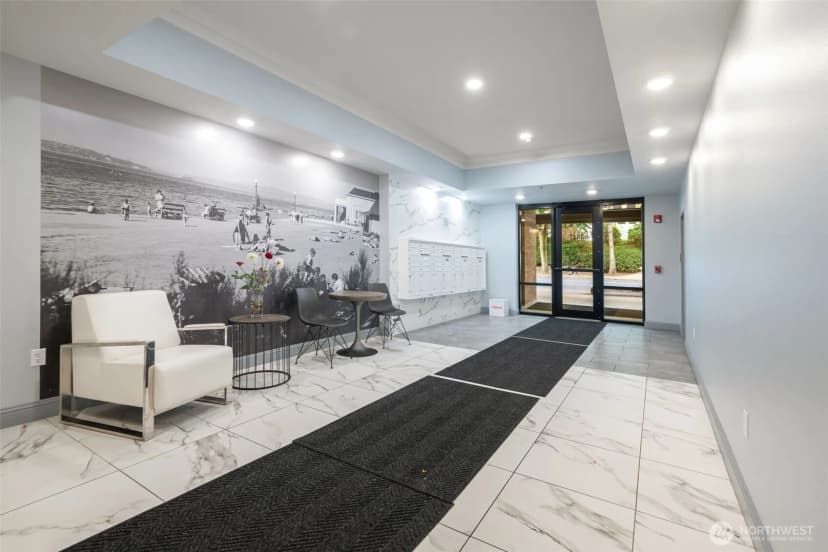 Property photo for 4847 California Avenue Sw #605, Seattle photo 11