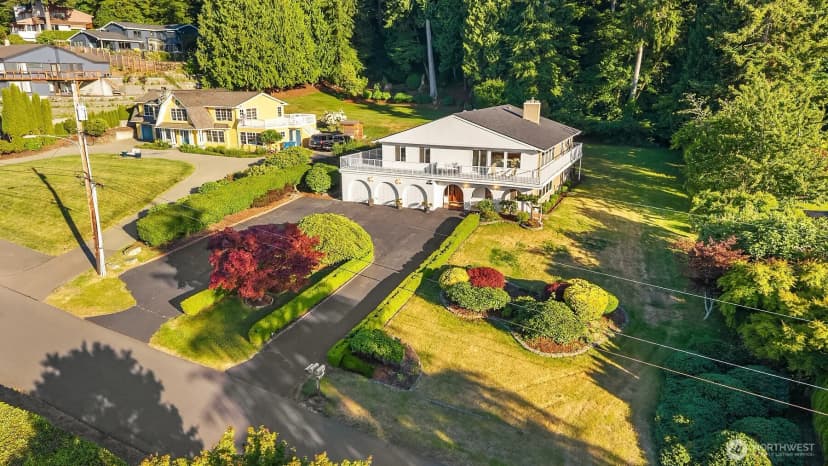 Property photo for 8308 Frederick Place, Edmonds photo 32