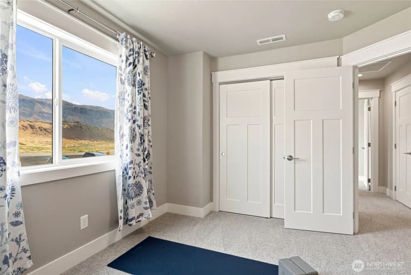 Property photo for 470 S Partridge Lane, East Wenatchee photo 32