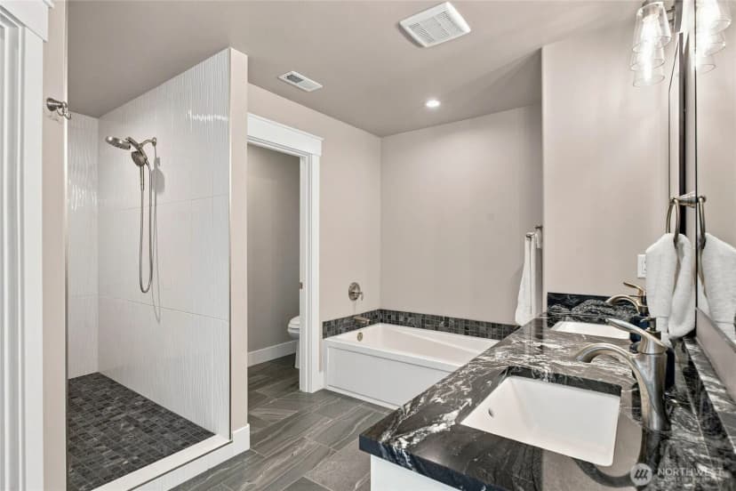 Property photo for 470 S Partridge Lane, East Wenatchee photo 36