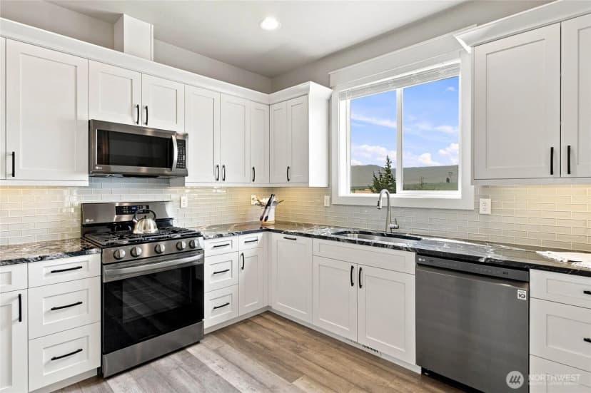 Property photo for 470 S Partridge Lane, East Wenatchee photo 11