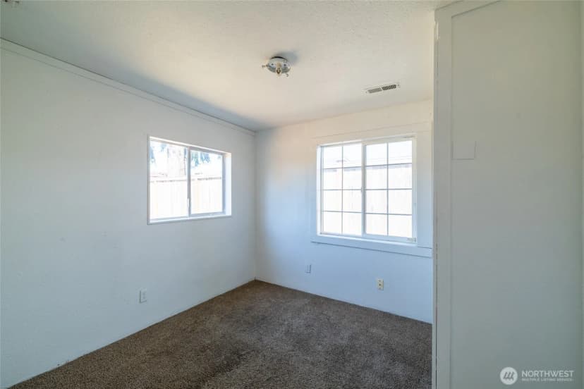 Property photo for 1320 Delaware Avenue, Centralia photo 8