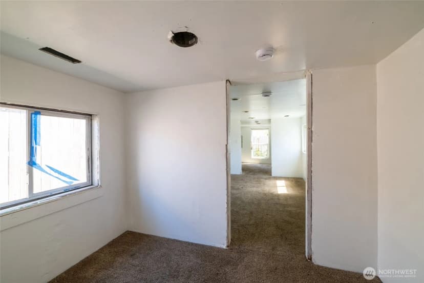 Property photo for 1320 Delaware Avenue, Centralia photo 3