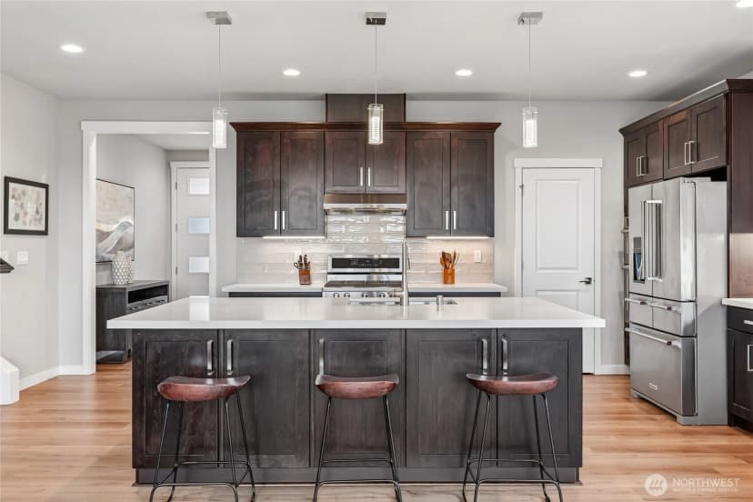 Property photo for 806 76th Drive Se, Lake Stevens photo 9