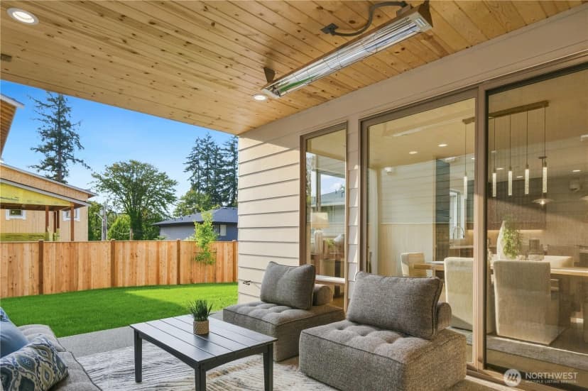Property photo for 10209 125th Avenue Ne, Kirkland photo 30