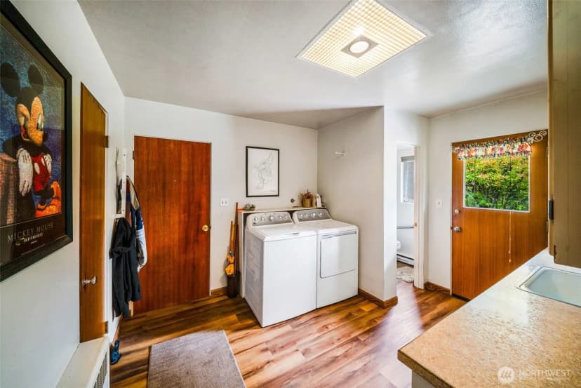 Property photo for 315 W Broadway Avenue, Montesano photo 12