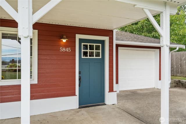 Property photo for 5845 Vista Drive, Ferndale photo 3