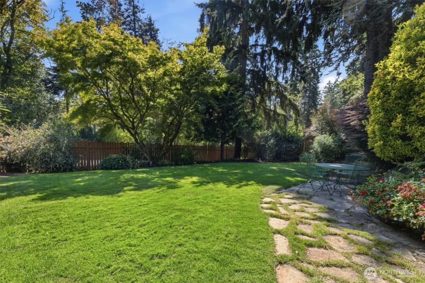 Property photo for 506 Azalea Avenue Ne, Bainbridge Island photo 33