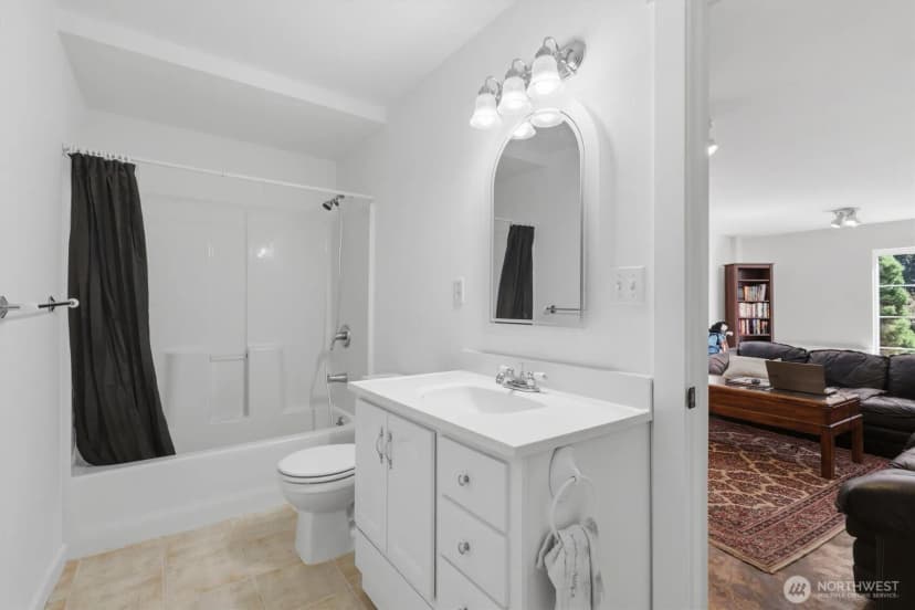 Property photo for 506 Azalea Avenue Ne, Bainbridge Island photo 28