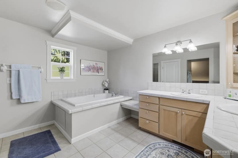 Property photo for 506 Azalea Avenue Ne, Bainbridge Island photo 20