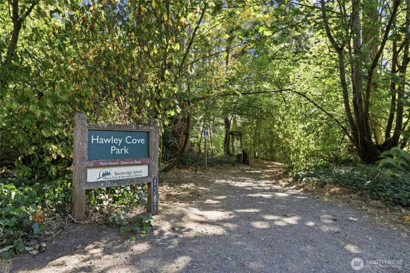 Property photo for 506 Azalea Avenue Ne, Bainbridge Island photo 35