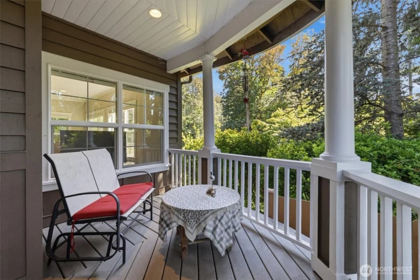 Property photo for 506 Azalea Avenue Ne, Bainbridge Island photo 6
