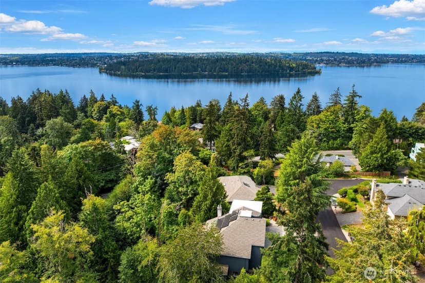 Property photo for 8410 Se 47th Place, Mercer Island photo 40
