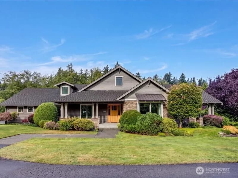 Property photo for 7796 Renton Issaquah Road Se, Issaquah photo 36