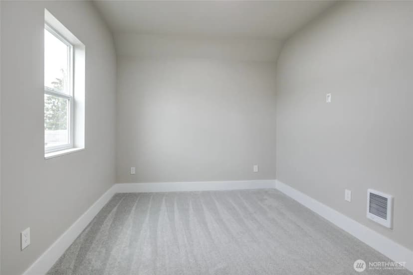 Property photo for 800 E Market Street, Aberdeen photo 27