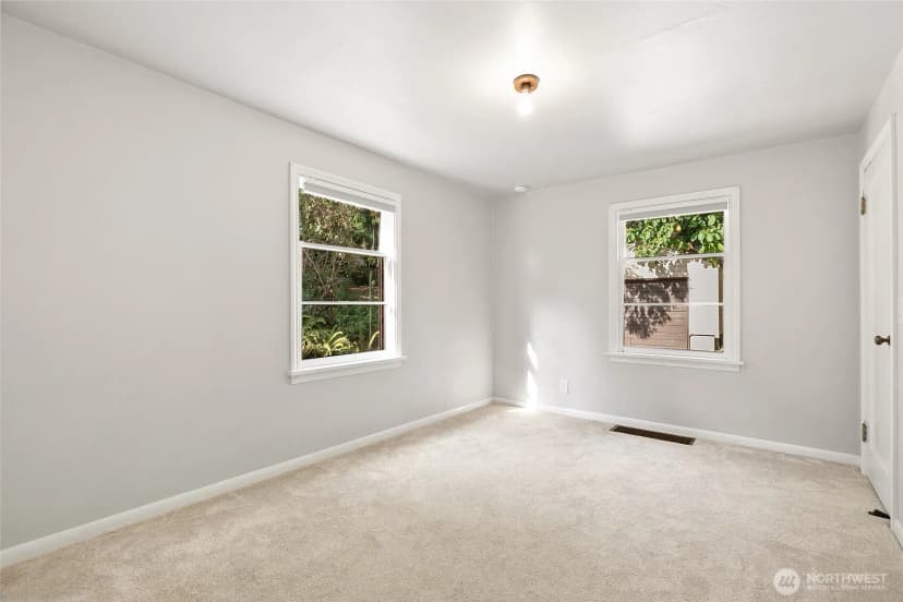 Property photo for 4515 49th Avenue S, Seattle photo 13