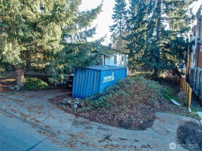 Property photo for 317 N 138th Street, Seattle photo 5