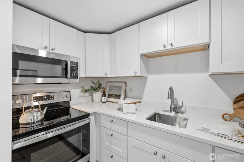 Property photo for 3834 175th Avenue Ne #e44, Redmond photo 8