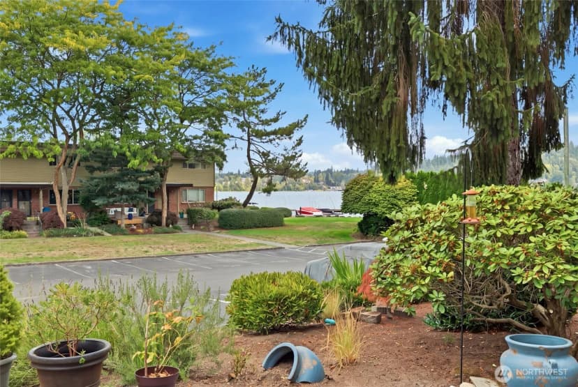 Property photo for 3834 175th Avenue Ne #e44, Redmond photo 18