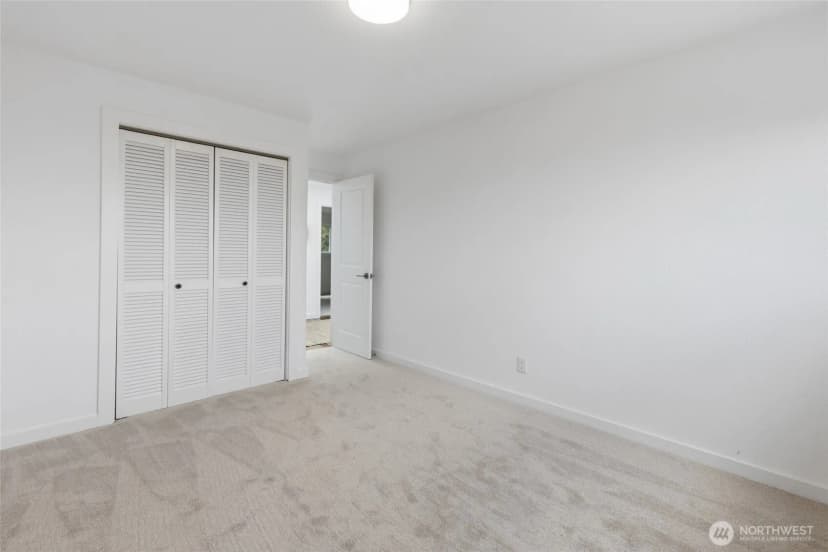 Property photo for 741 S 295th Place, Federal Way photo 17