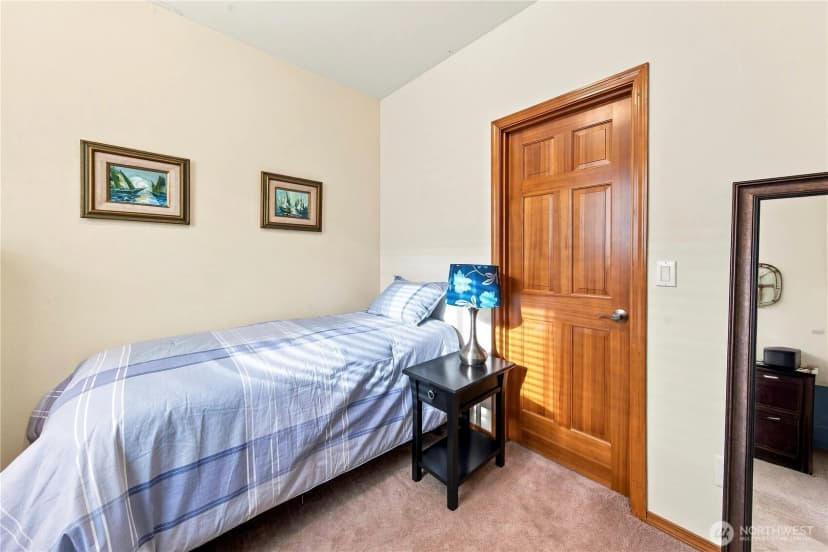 Property photo for 8442 Bainbridge Loop Ne, Lacey photo 17