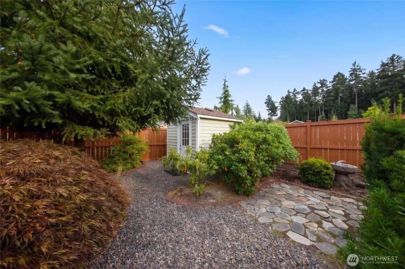 Property photo for 8442 Bainbridge Loop Ne, Lacey photo 24