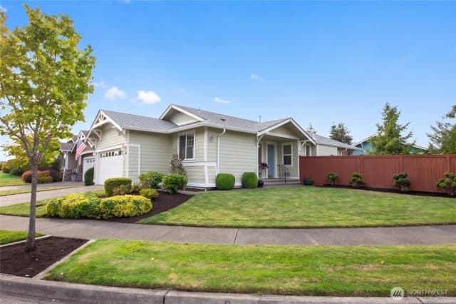 Property photo for 8442 Bainbridge Loop Ne, Lacey