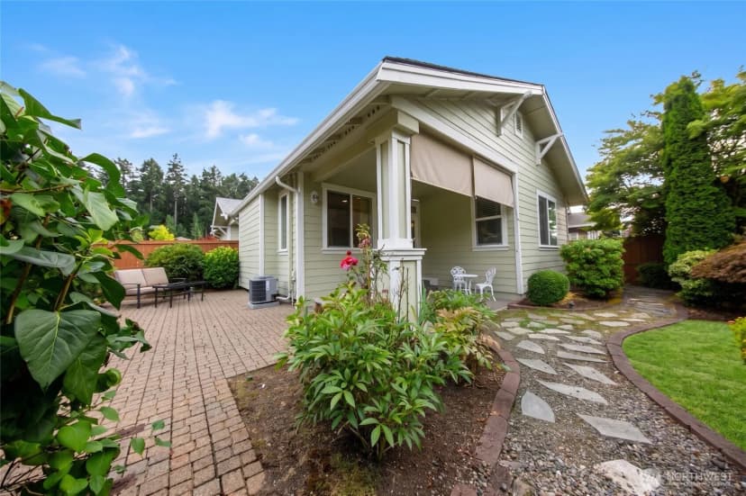 Property photo for 8442 Bainbridge Loop Ne, Lacey photo 21