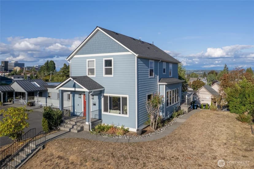 Property photo for 3413 Colby Avenue, Everett photo 31