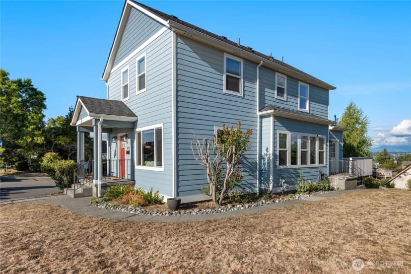 Property photo for 3413 Colby Avenue, Everett photo 24