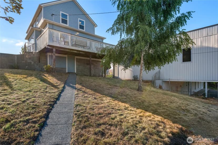 Property photo for 3413 Colby Avenue, Everett photo 27