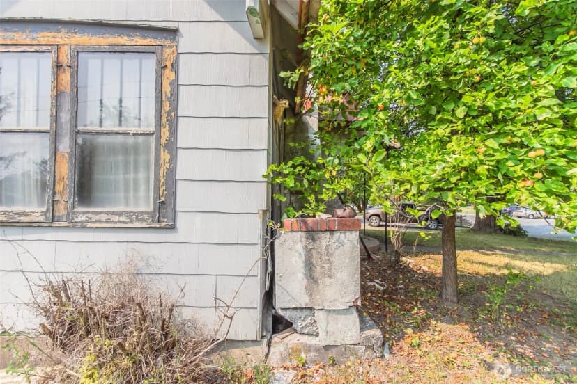Property photo for 558 E 1st Avenue, Colville photo 37
