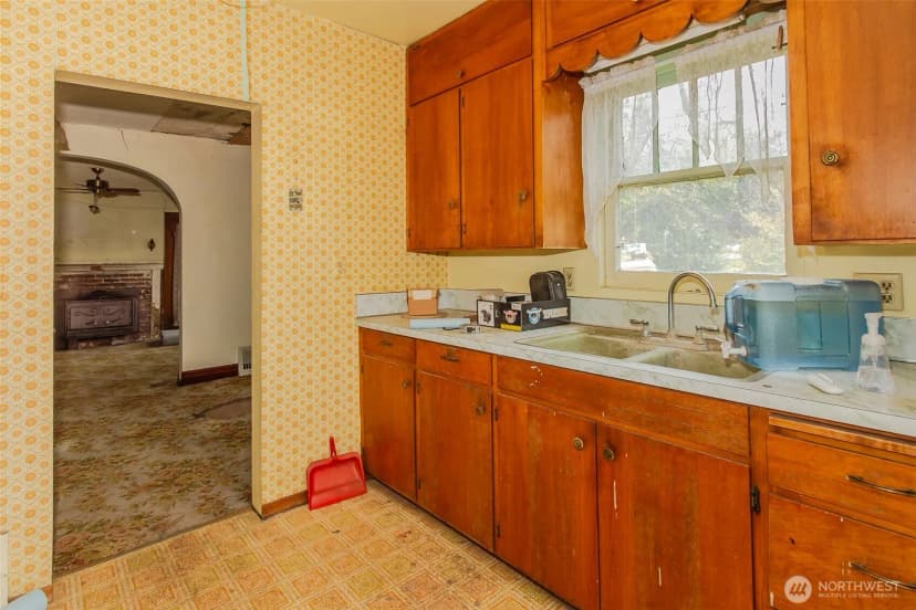 Property photo for 558 E 1st Avenue, Colville photo 8