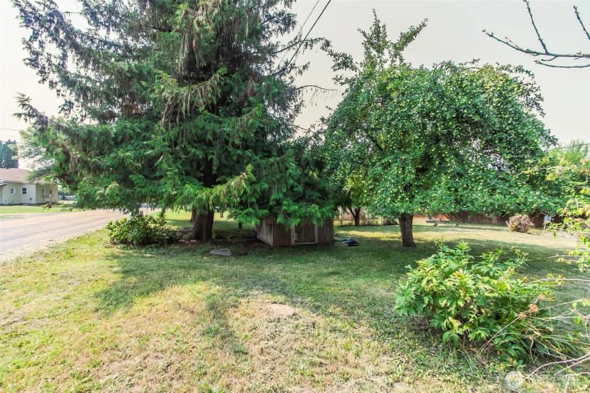 Property photo for 558 E 1st Avenue, Colville photo 31