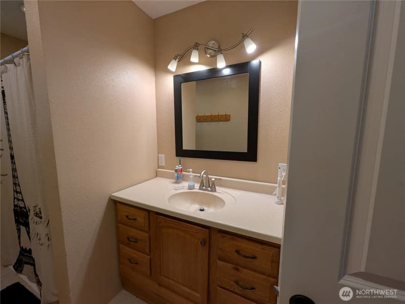 Property photo for 2302 Cedar Place, Longview photo 18
