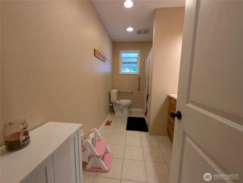 Property photo for 2302 Cedar Place, Longview photo 17