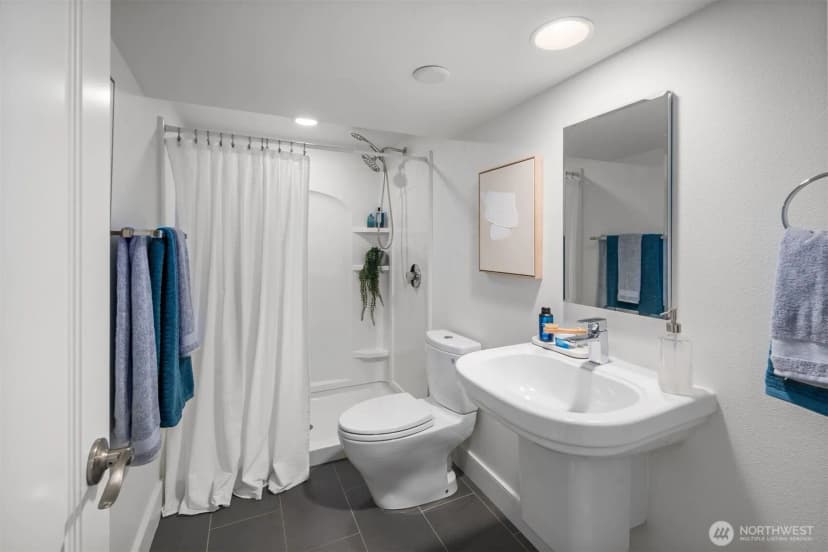 Property photo for 15108 24th Avenue Sw, Burien photo 25