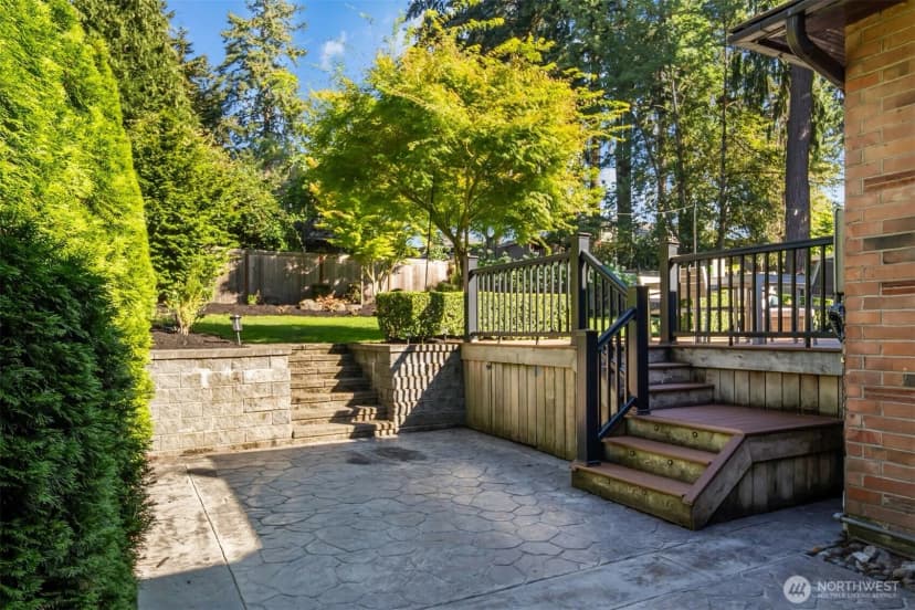 Property photo for 15108 24th Avenue Sw, Burien photo 31