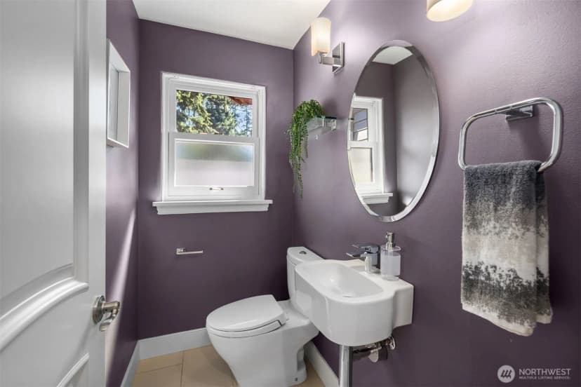 Property photo for 15108 24th Avenue Sw, Burien photo 7