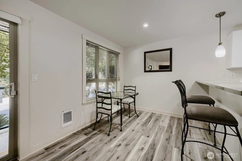 Property photo for 15291 Ne 82nd Street #102, Redmond photo 10