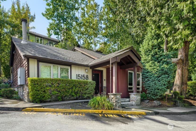 Property photo for 15291 Ne 82nd Street #102, Redmond photo 25