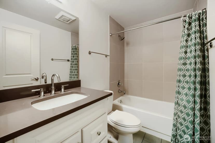 Property photo for 15291 Ne 82nd Street #102, Redmond photo 20