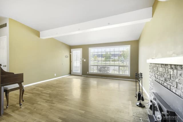 Property photo for 3707 Sw 105th Street, Seattle photo 5
