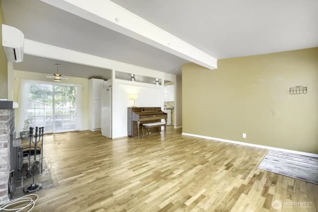 Property photo for 3707 Sw 105th Street, Seattle photo 3