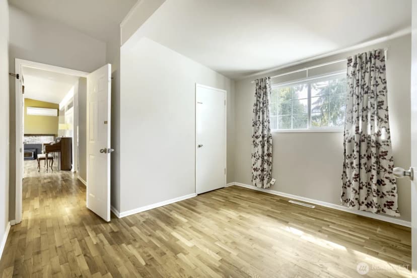 Property photo for 3707 Sw 105th Street, Seattle photo 20