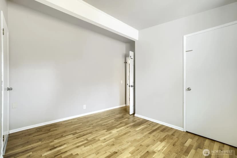 Property photo for 3707 Sw 105th Street, Seattle photo 24