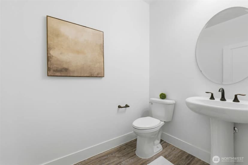 Property photo for 230 Conine Street Se, Olympia photo 32